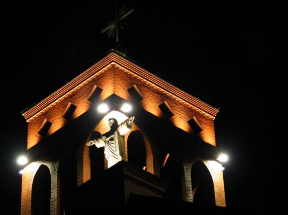 Iluminacja kościoła - zdjęcie #10
