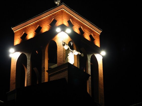 Iluminacja kościoła - zdjęcie #21