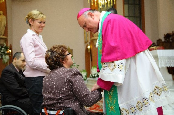 Wizytacja parafii 30.09.2007 - zdjęcie #43