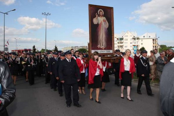 Peregrynacja obrazu Jezusa Miłosiernego 25 - 26.05.2008 - zdjęcie #22