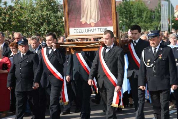 Peregrynacja obrazu Jezusa Miłosiernego 25 - 26.05.2008 - zdjęcie #26