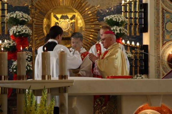 Peregrynacja obrazu Jezusa Miłosiernego 25 - 26.05.2008 - zdjęcie #43