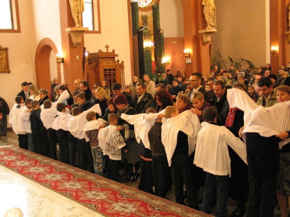 Przyjęcie nowych ministrantów 30.11.2008 - zdjęcie #33