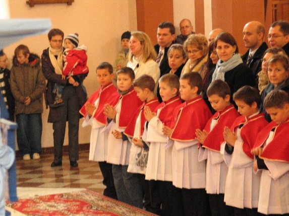 Przyjęcie nowych ministrantów 30.11.2008 - zdjęcie #37
