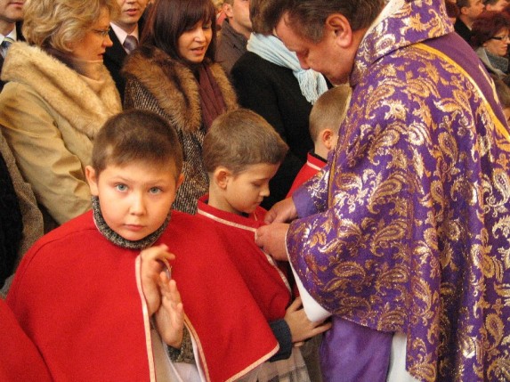 Przyjęcie nowych ministrantów 30.11.2008 - zdjęcie #39