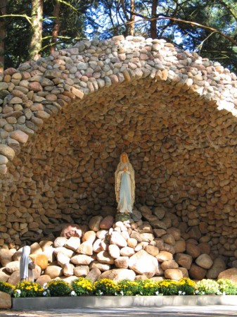 Grota Matki Bożej z Lourdes - zdjęcie #4