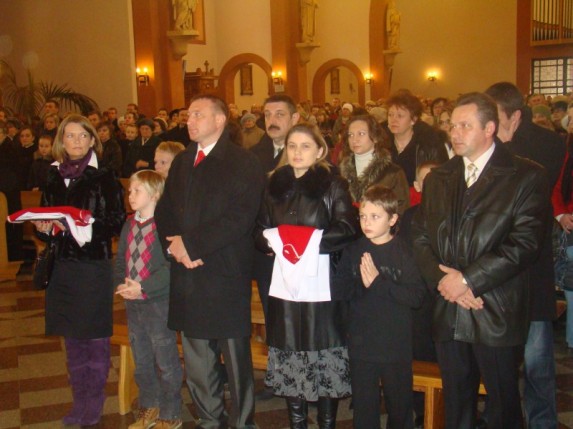 Ministranci pryjęci do służby 29.11.2009 - zdjęcie #3