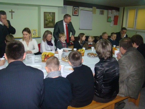 Ministranci pryjęci do służby 29.11.2009 - zdjęcie #44
