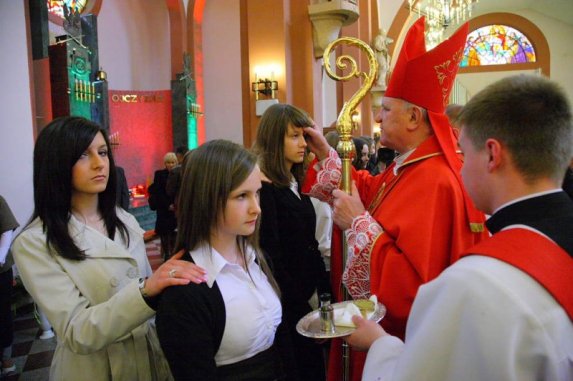 Bierzmowanie 15.04.2010 - zdjęcie #11