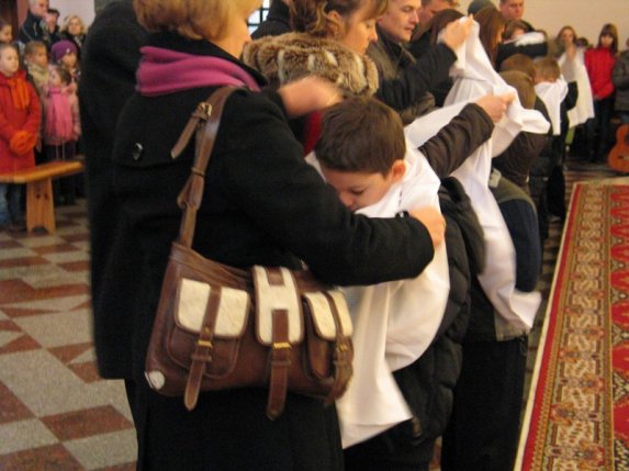 Przyjęcie nowych ministrantów 28.11.2010 - zdjęcie #26