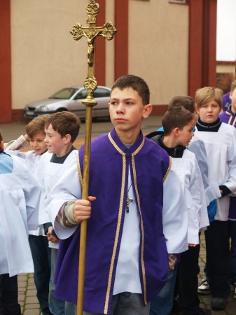 Przyjęcie nowych ministrantów 27.11.2011r. - zdjęcie #2