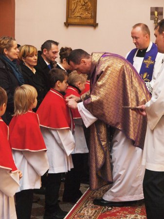 Przyjęcie nowych ministrantów 27.11.2011r. - zdjęcie #30