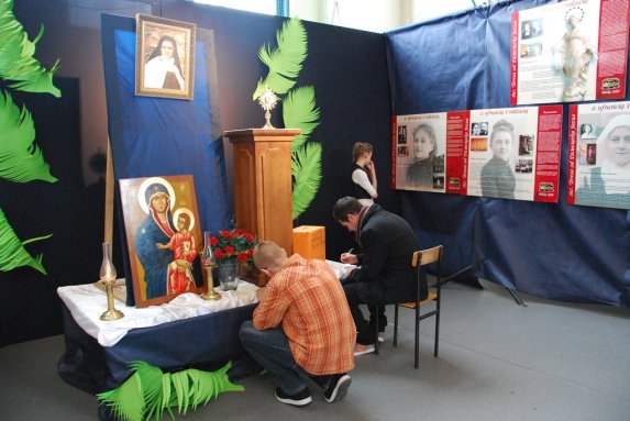 Światowy dzień Młodzieży - 2012r. - zdjęcie #38