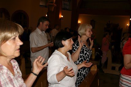 wspólnota Odnowa w Duchu Świętym „Wypłyń na głębię” - X rocznica 2012r. - zdjęcie #45