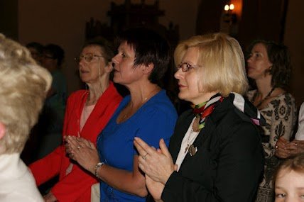 wspólnota Odnowa w Duchu Świętym „Wypłyń na głębię” - X rocznica 2012r. - zdjęcie #56