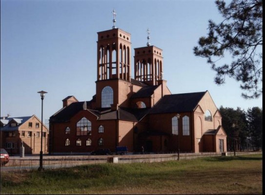 Kościół parafialny - zdjęcie #8