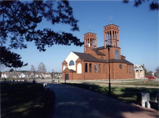 Kościół parafialny - zdjęcie #9