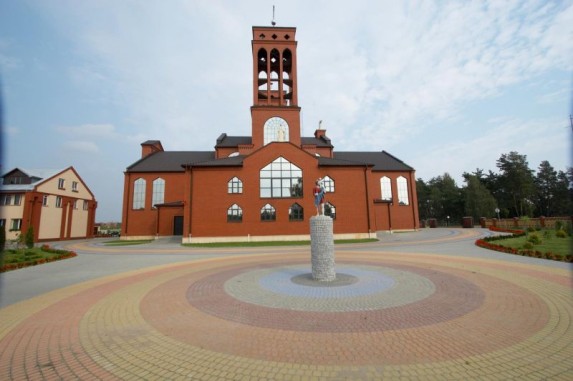 Kościół parafialny - zdjęcie #40