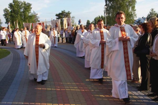 Dekanalny Kongres Eucharystyczny - zdjęcie #6