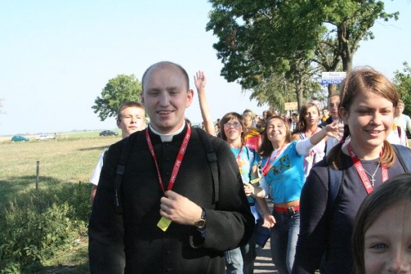 Młodzież i dzieci u św. Stanisława Kostki - zdjęcie #24