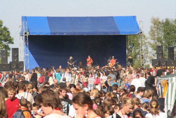 Młodzież i dzieci u św. Stanisława Kostki - zdjęcie #20