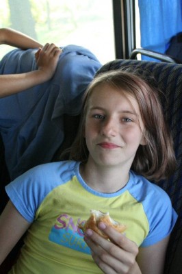 Młodzież i dzieci u św. Stanisława Kostki - zdjęcie #8