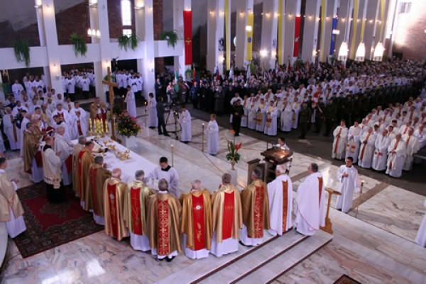 Uroczystości 80-lecia Diecezji Łomżyńskiej - zdjęcie #3