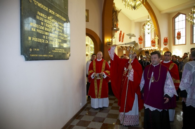 I rocznica śmierci Papieża Jana Pawła II 1-2.04.2006 - zdjęcie #2