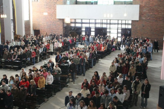 Światowe Dni Młodzieży Diecezji Łomżyńskiej 8-9.04.2006 - zdjęcie #27