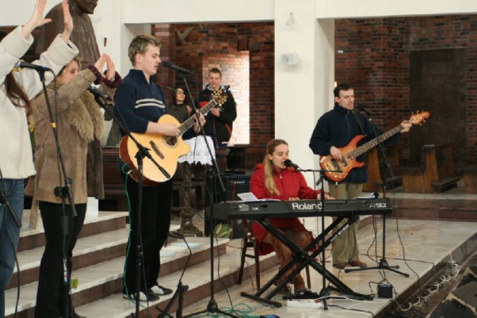 Światowe Dni Młodzieży Diecezji Łomżyńskiej 8-9.04.2006 - zdjęcie #22