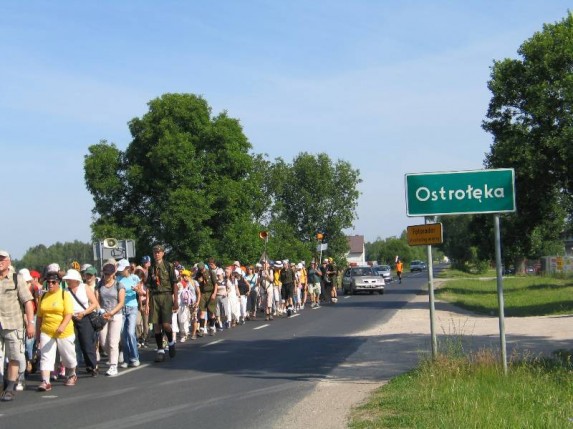 Pielgrzymka do Niepokalanowa 5-11.07.2006 - zdjęcie #4