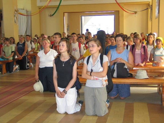 Pielgrzymka do Niepokalanowa 5-11.07.2006 - zdjęcie #7