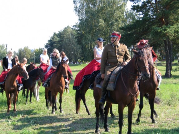 Nadanie imienia Szkole w Dzbeninie 16.09.2006 - zdjęcie #24