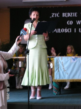 Nadanie imienia Szkole w Dzbeninie 16.09.2006 - zdjęcie #31
