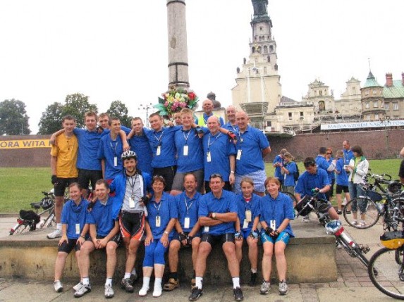 Pielgrzymka rowerowa na Jasną Górę 30.07-3.08.2007 - zdjęcie #51