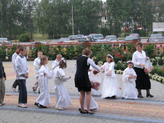 Procesje w parafii - zdjęcie #5